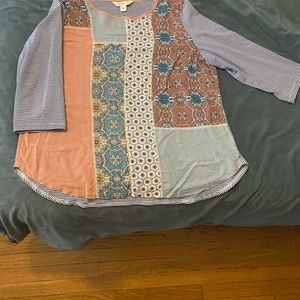Cute Coldwater Creek patchwork shirt, L. Gently worn. Matches a lot. 3/4 sleeves